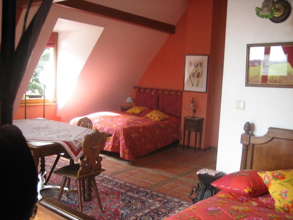 Le Neufeld Acomodação com café da manhã Oberhaslach Quarto foto